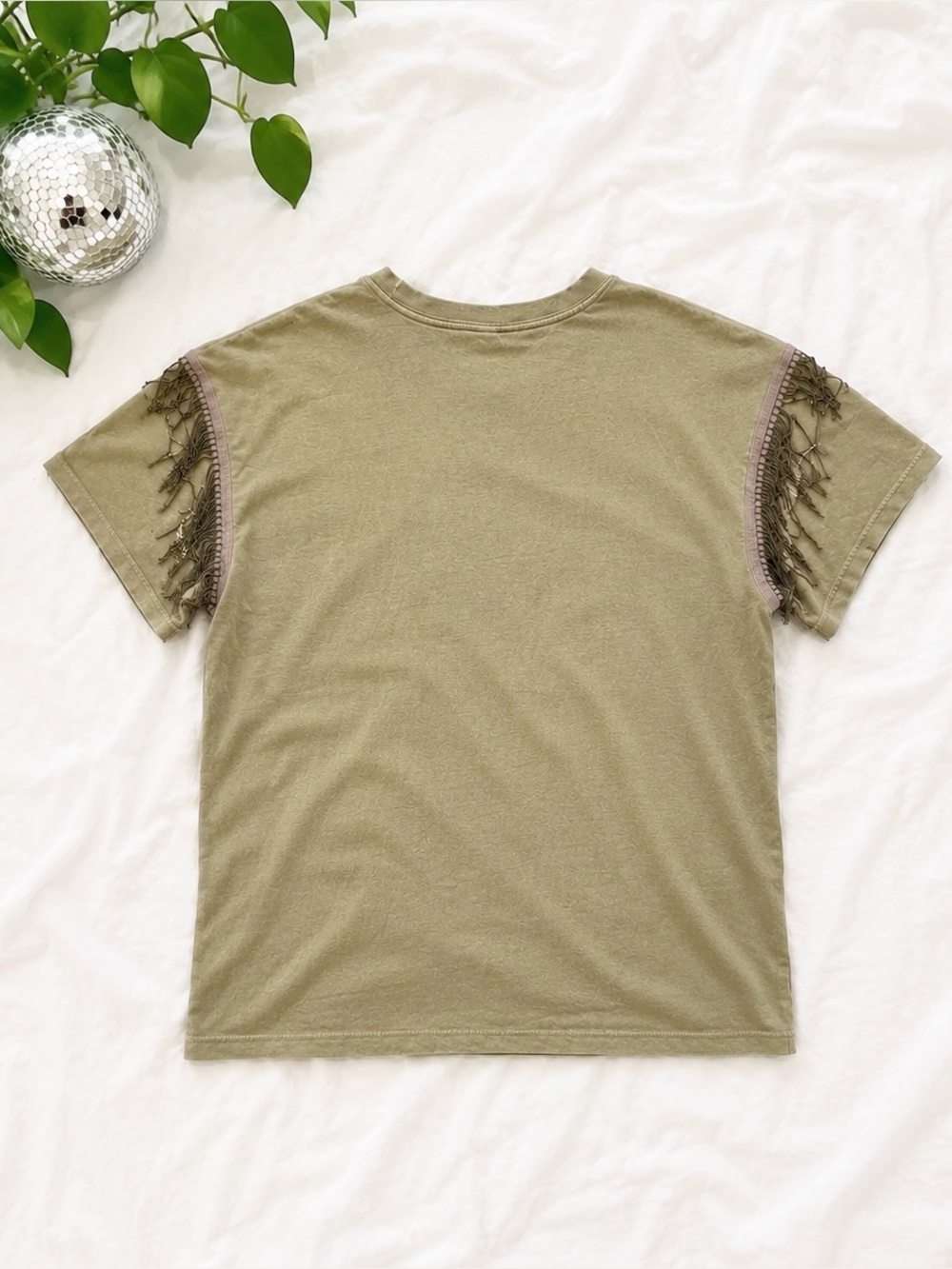 NWOT Buckle Moon Graphic Fringe Sleeve Tee | Boho Western - Picture 2 of 4